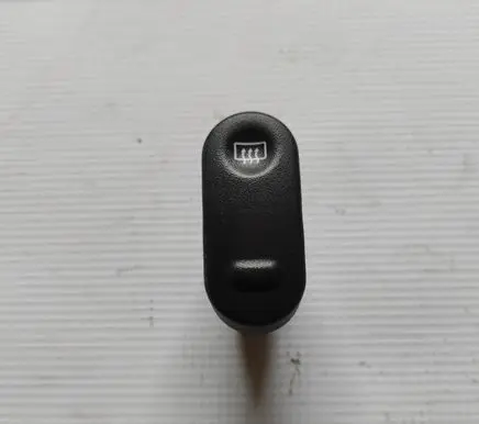 Renault Kangoo I Windscreen/window heater switch 093829B