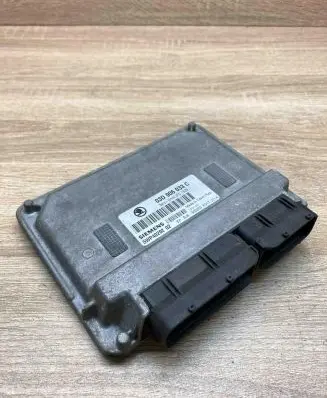 Skoda Fabia Mk1 (6Y) Engine control unit/module ECU 03D906033C 5WP4029202
