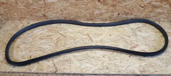 Front door rubber seal