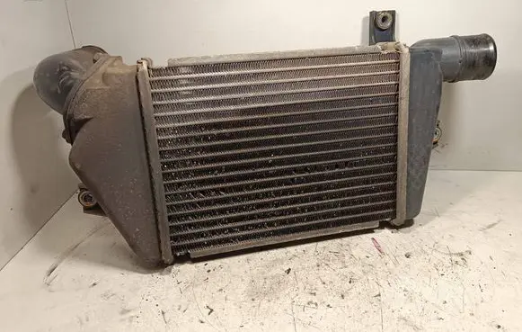 Mitsubishi L200 Intercooler radiator