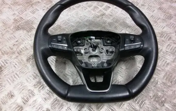 Ford Focus Steering wheel