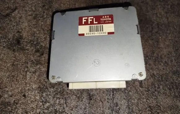 Toyota Corolla E110 ABS control unit/module 8954012490
