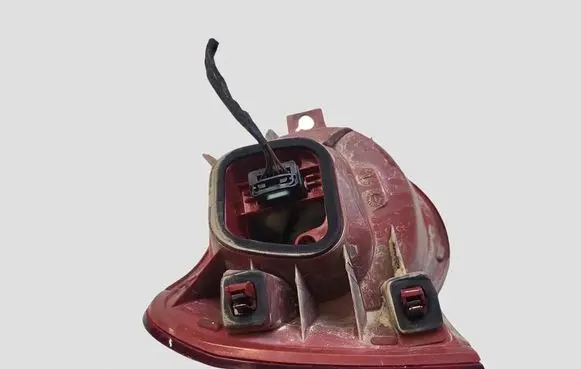 Volkswagen PASSAT B6 Rear/tail lights 3C9945096N