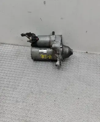 Peugeot 208 I Starter motor 9671530880 4280008331 06R05