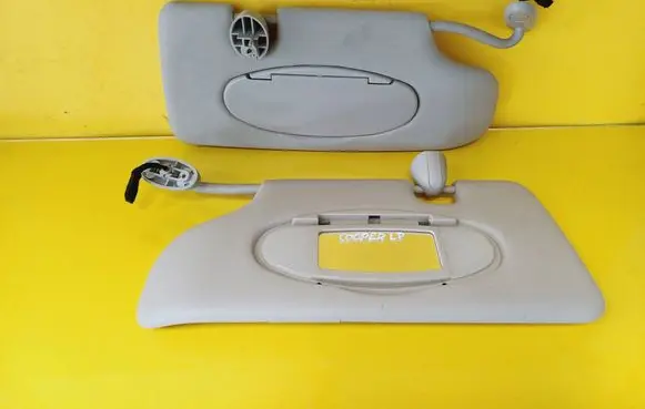 Mini One - Cooper R50 - 53 Sun visor