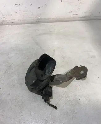 Volkswagen PASSAT B6 Horn signal 3C0951221