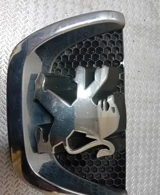 Peugeot Partner Manufacturers badge/model letters 
