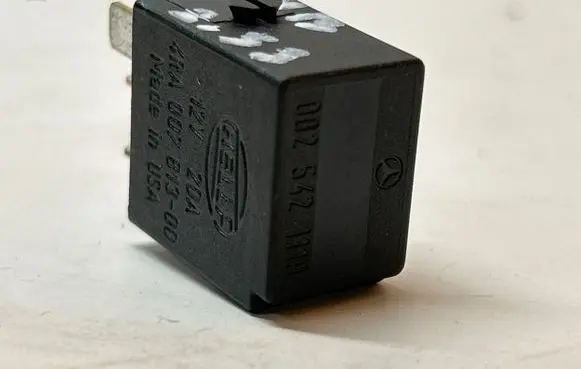 Mercedes-Benz C W203 Other relay 4RA00781300