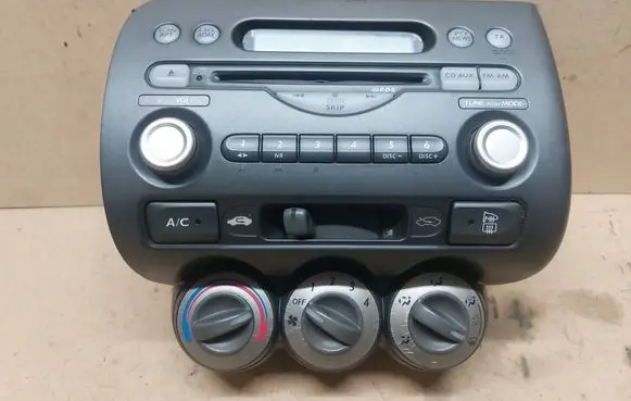 Honda Jazz Radio/CD/DVD/GPS head unit 39175SAAG120M1