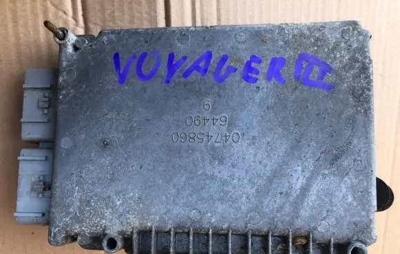 Chrysler Voyager Engine control unit/module P04727158AJ