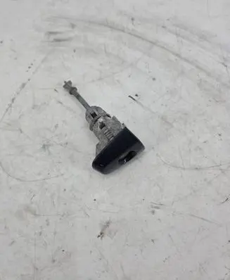 Toyota Avensis T250 Front door handle cover 