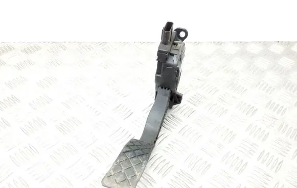 Audi A4 S4 B8 8K Accelerator throttle pedal 8K1721523