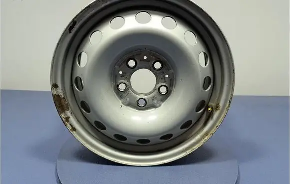 Mercedes-Benz Vito Viano W639 R18 forged rim A4474010101