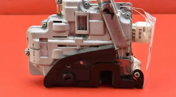 Seat Altea XL Rear door lock