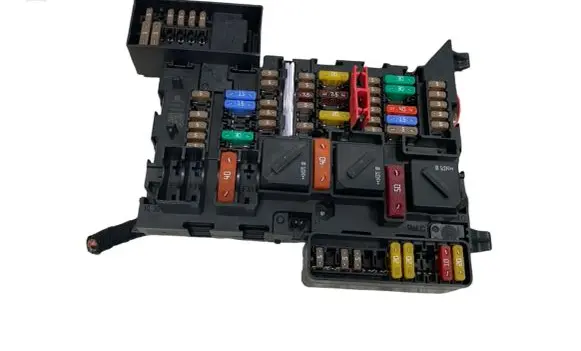 BMW i3 Fuse module 927035403 00287149