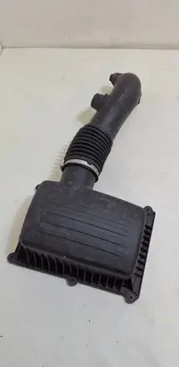Dodge RAM 1500 DS Air filter box 53032405AD