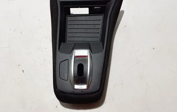 Renault Zoe Armrest 969355143R
