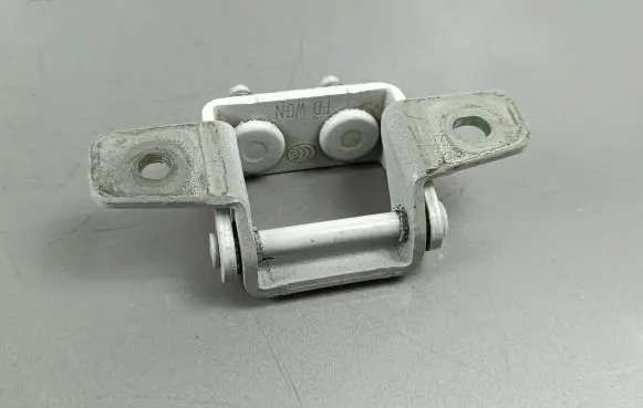 Hyundai Kona I Tailgate/trunk/boot hinge