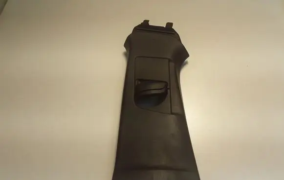 Volvo V40 (B) pillar trim (top) 31307224