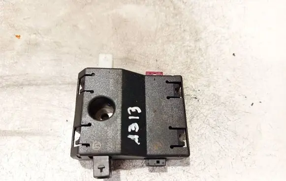 BMW 3 E90 E91 Antenna control unit 6520914149101 65.20914149101