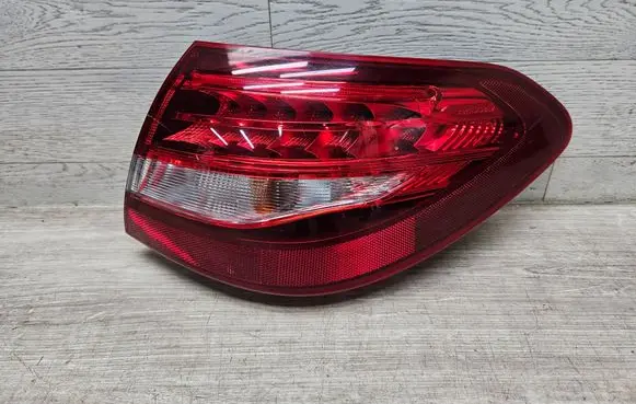 Mercedes-Benz C W205 Rear/tail lights A2059060657