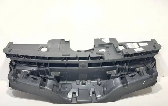 Renault Kangoo III Front bumper upper radiator grill 620120418R