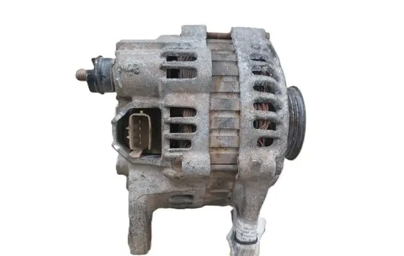 Mitsubishi Pajero Generator/alternator MD360635 A3TB0291