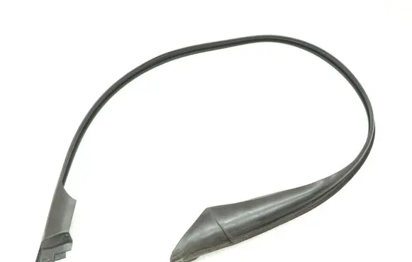 BMW 5 F10 F11 Front door rubber seal 7182285 51767182285