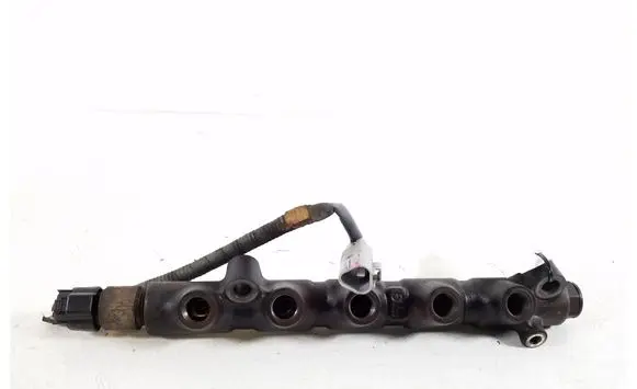 Toyota Corolla E110 Fuel main line pipe