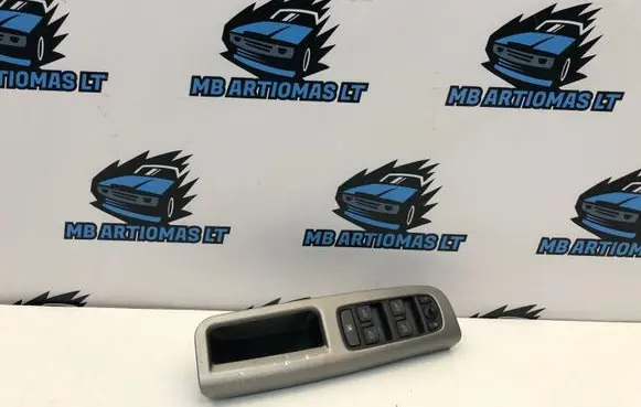 Volvo V50 Electric window control switch 30746183