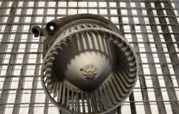 Nissan Terrano Heater fan/blower