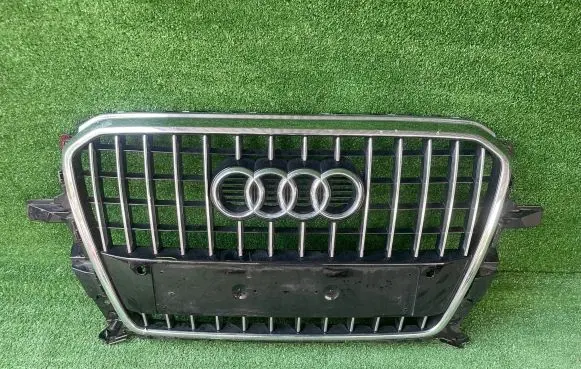 Audi Q5 SQ5 Front grill