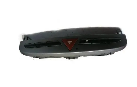 Peugeot 308 Hazard light switch 9659417177
