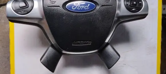 Ford C-MAX II Steering wheel airbag DL101N46V109