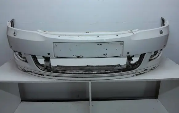 Skoda Octavia Mk2 (1Z) Front bumper 1Z0807221M