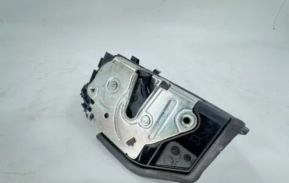 BMW 7 F01 F02 F03 F04 Front door lock 7202147