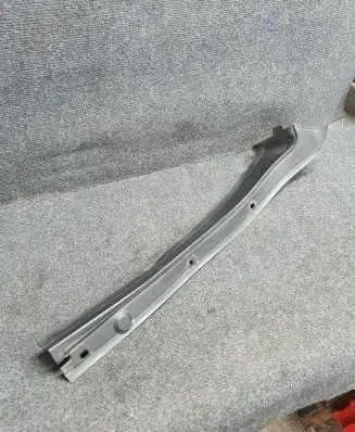 BMW 4 F32 F33 Other engine bay part 7264273 10808611