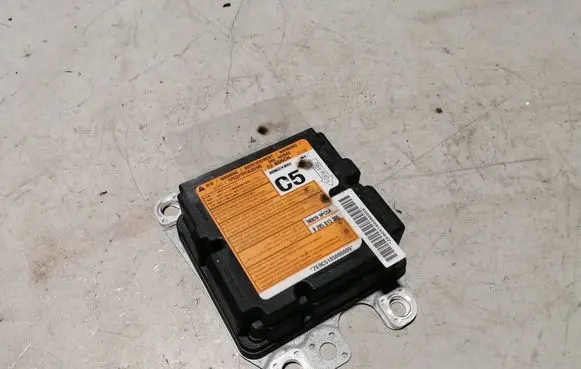 Nissan Pathfinder R52 Airbag control unit/module 988209PC5A 0285013305