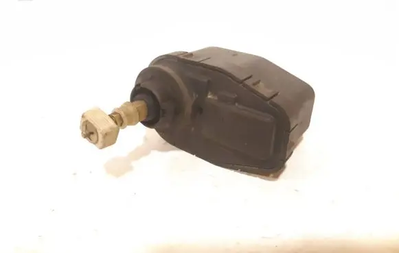 Audi 80 90 B3 Headlight level adjustment motor 0132008309