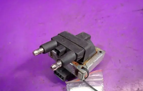 Renault Laguna I High voltage ignition coil 