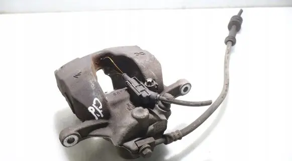 Mercedes-Benz CLA C118 X118 Front brake caliper