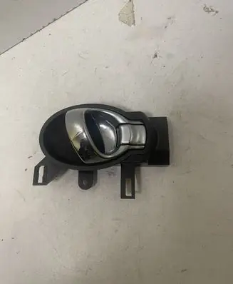 Nissan Juke I F15 Rear door interior handle 80671BA61A