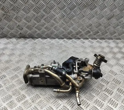 BMW X3 F25 EGR valve cooler 7822346 7810871