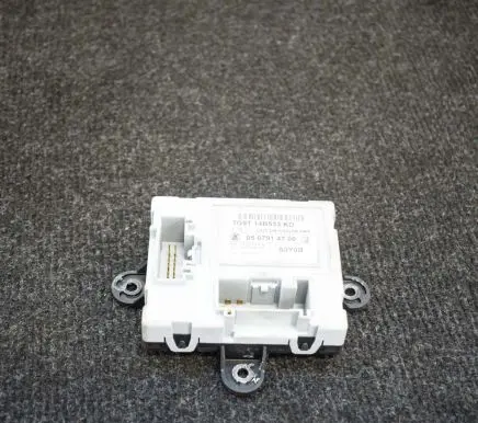 Volvo V70 Door control unit/module 7G9T14B533KD 0507914700