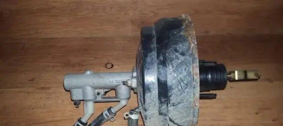 Nissan Almera Tino Master brake cylinder