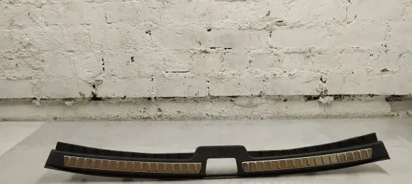 Volvo XC90 Trunk/boot sill cover protection 32239215 32239216