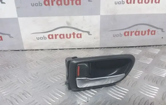 Subaru Legacy Rear door interior handle