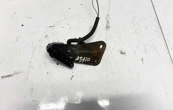 Mercedes-Benz E W212 Front height sensor lever A0065428318