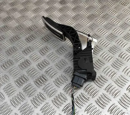 Volkswagen Polo VI Accelerator throttle pedal 2Q2723503