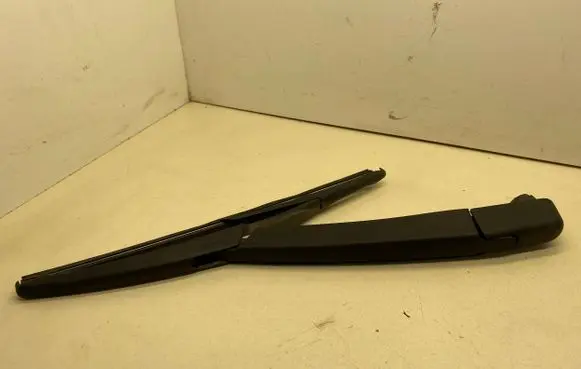 Mercedes-Benz C W204 Rear wiper blade A2048200040